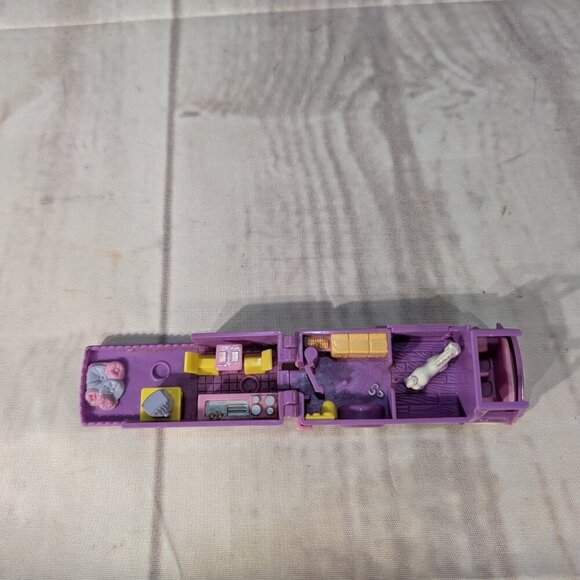 Bluebird Polly Pocket VTG Lot of Playset Compacts - Picture 2 of 8